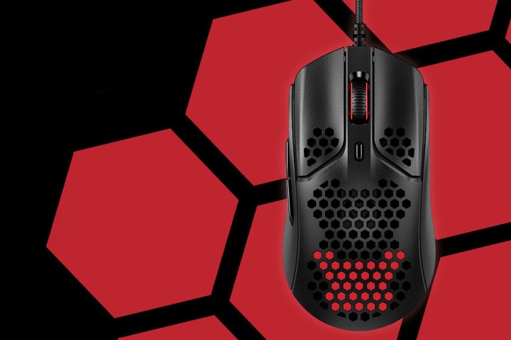 Product banner of the HyperX Pulsefire Haste gaming mouse on red and black background.