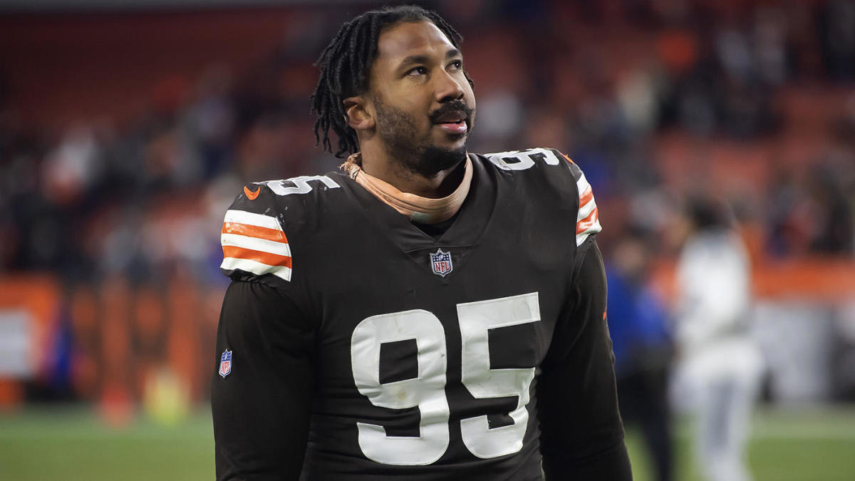 Browns' Myles Garrett suffers non-life threatening injuries after being involved in car accident