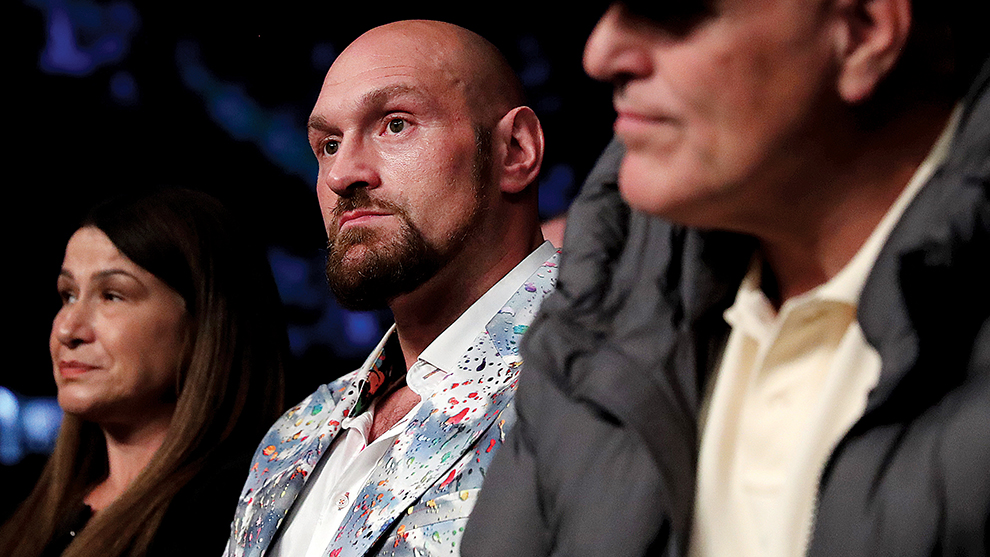 Editor's Letter: While Fury and Joshua tease a mega fight, chaos reigns in the amateur game