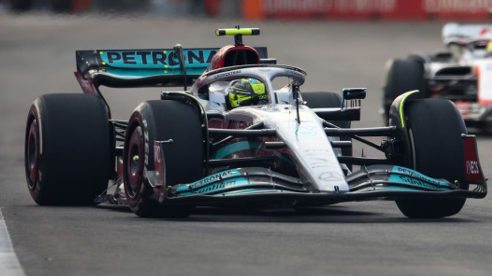Singapore GP: Lewis Hamilton edges Max Verstappen in Practice One to top a session for first time in 2022