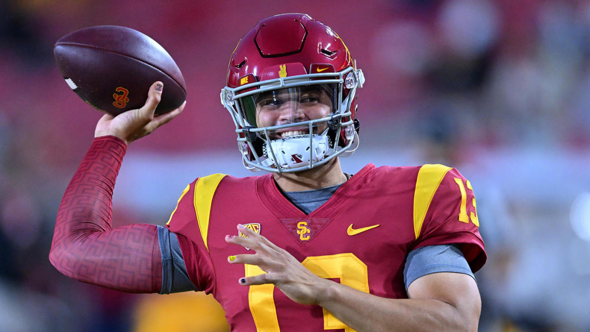 College football scores, schedule, NCAA top 25 rankings, games today: USC, Oregon in action