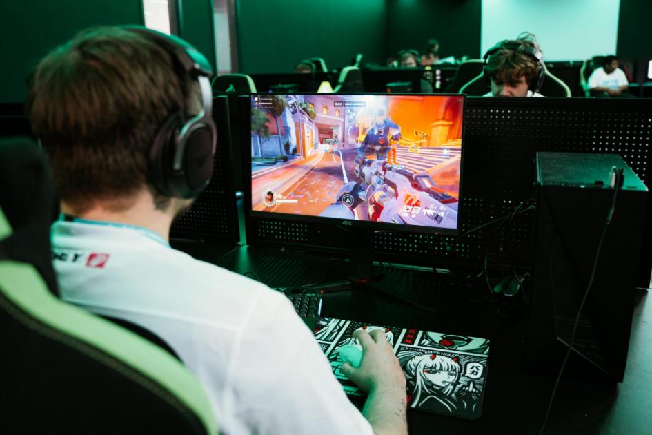City of Oxford College launches new Esports programme