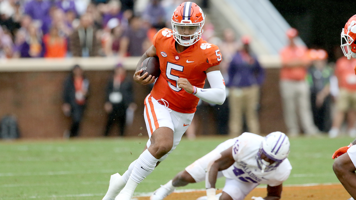 College football picks, schedule: Predictions against the spread, odds for top 25 games in Week 5