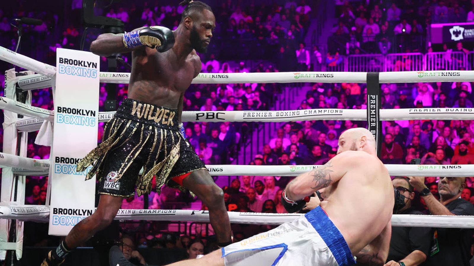 Deontay Wilder KO'd Robert Helenius in the first round during their WBC world heavyweight title eliminator bout in Brooklyn