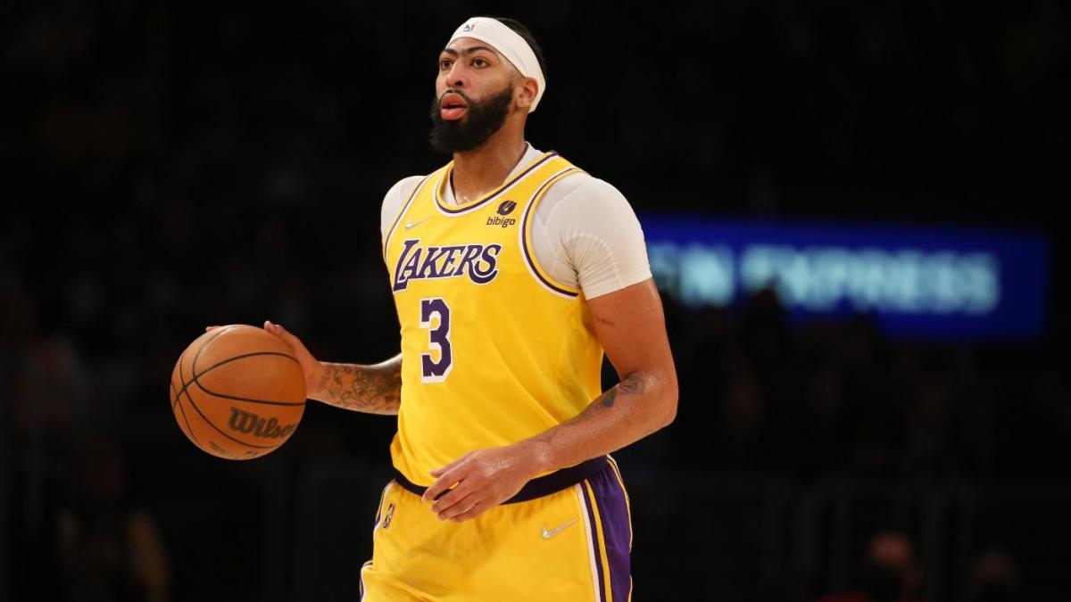 Lakers lineup: Anthony Davis at center 'under heavy consideration,' according to Darvin Ham