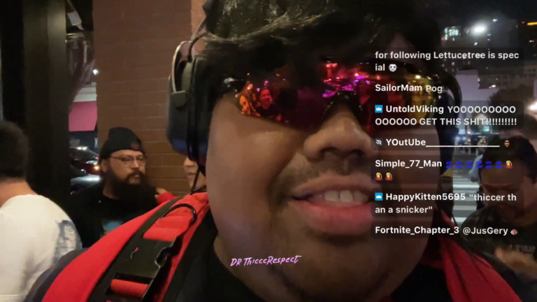 Streamer infiltrates TwitchCon with near perfect Dr Disrespect cosplay