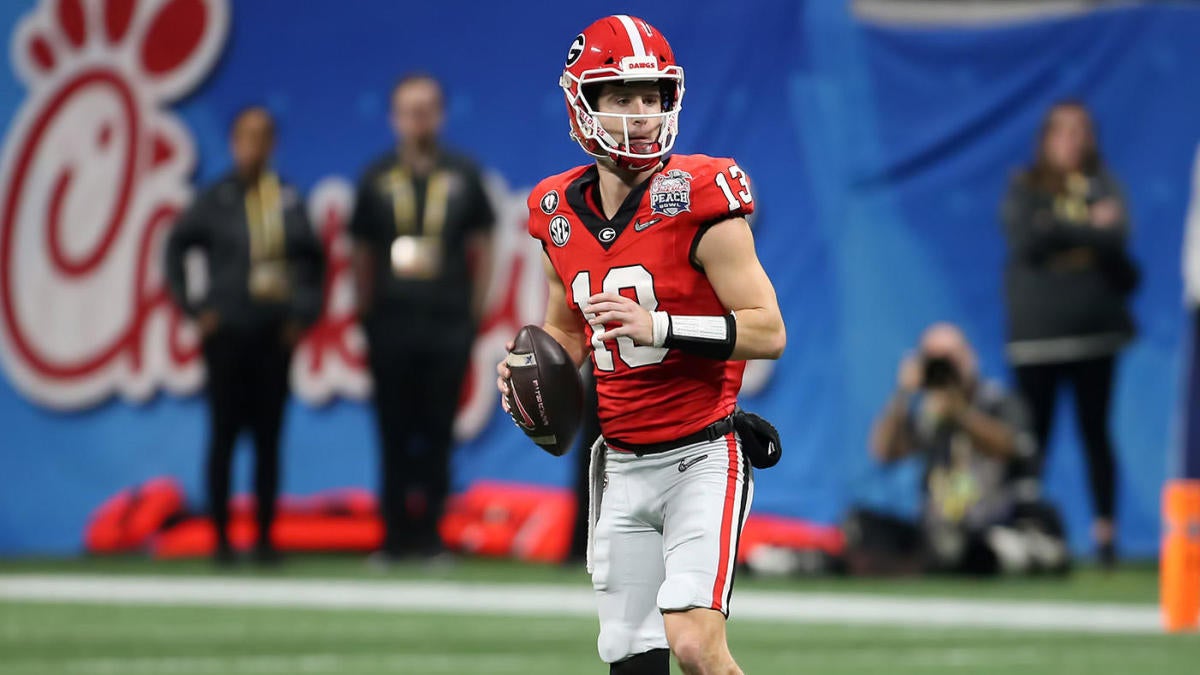 Georgia QB Stetson Bennett arrested for public intoxication in Dallas while preparing for 2023 NFL Draft
