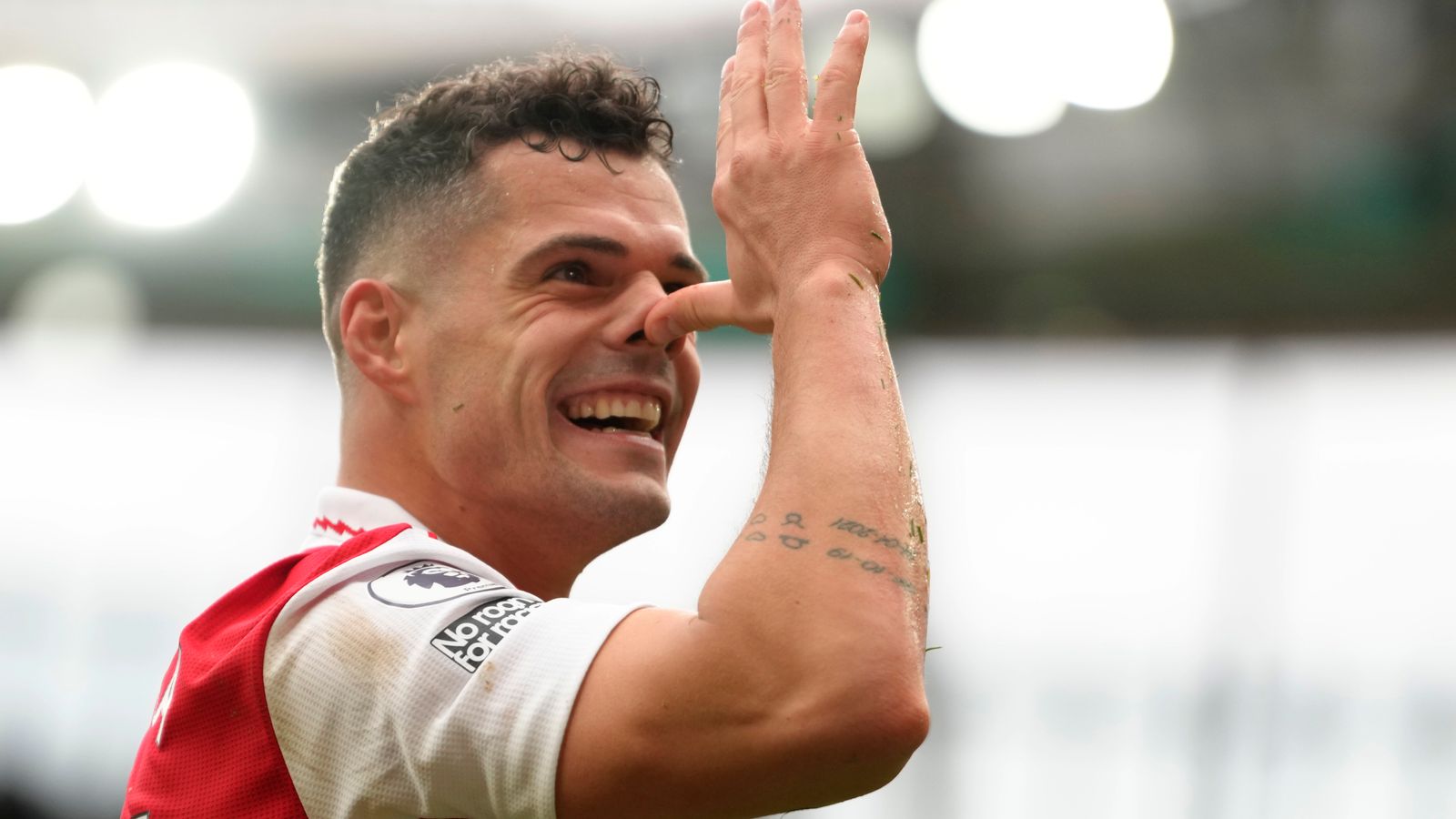 Granit Xhaka: Bayer Leverkusen remain interested in signing Arsenal midfielder but deal next summer more likely | Football News