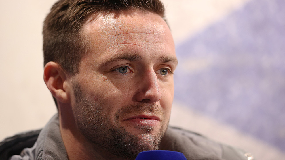 Josh Taylor vows to "grab the bull by the horns" at welterweight