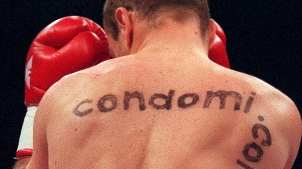 The Beltline: Female boxers’ flirtation with OnlyFans recalls a time when condom makers used the bare backs of German boxers for ad space