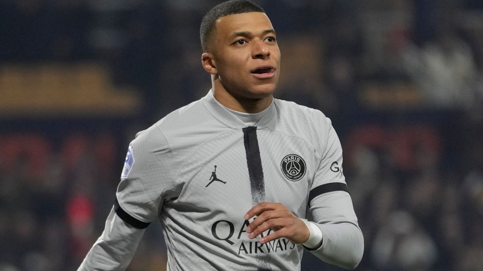 Kylian Mbappe: Premier League clubs among sides to contact PSG over move for France captain | Transfer Centre News