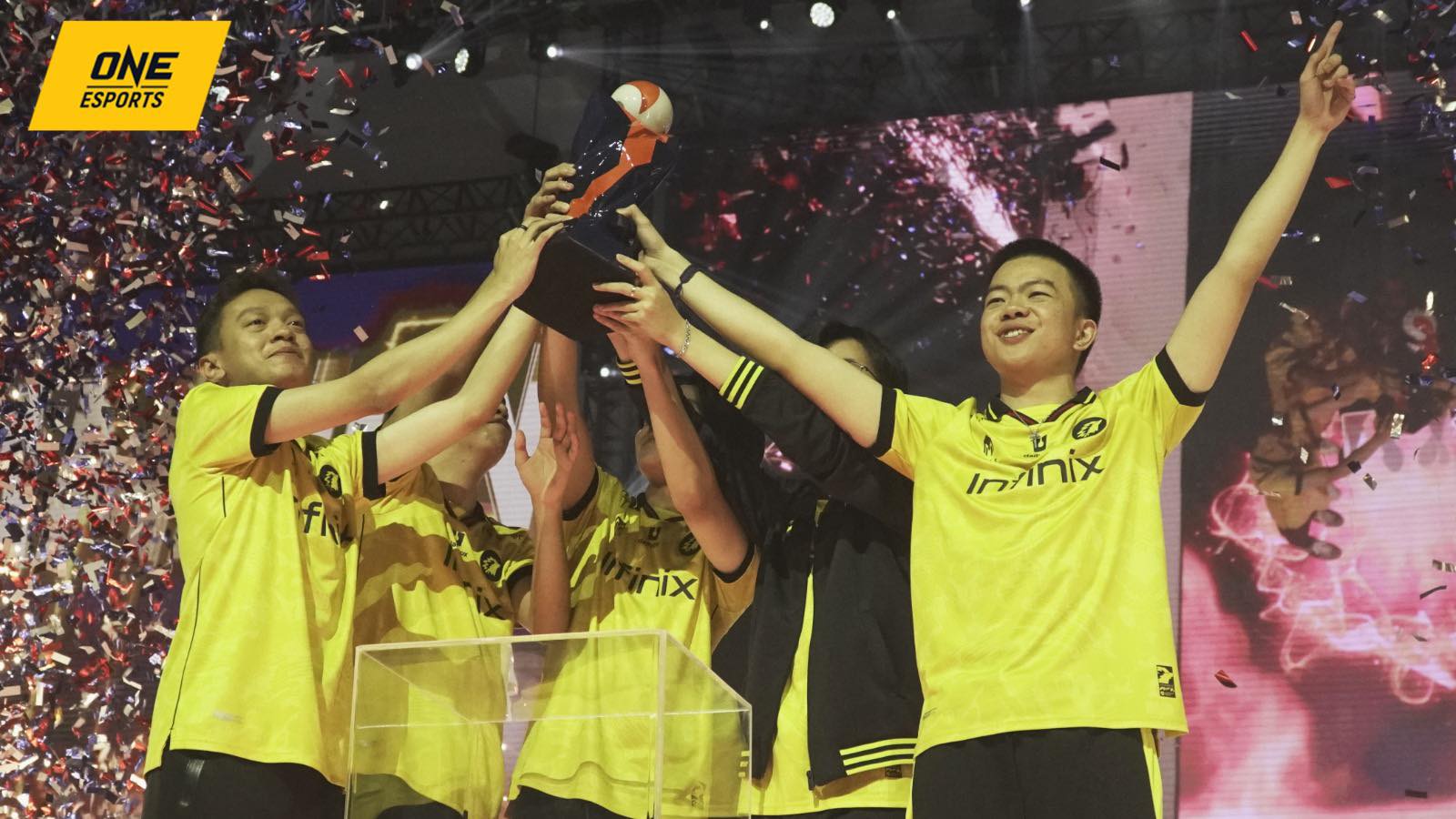ONIC Esports lift their championship trophy after winning the ESL Snapdragon Pro Series Season 3 on July 23 at the Istora Senayan in Jakarta, Indonesia.