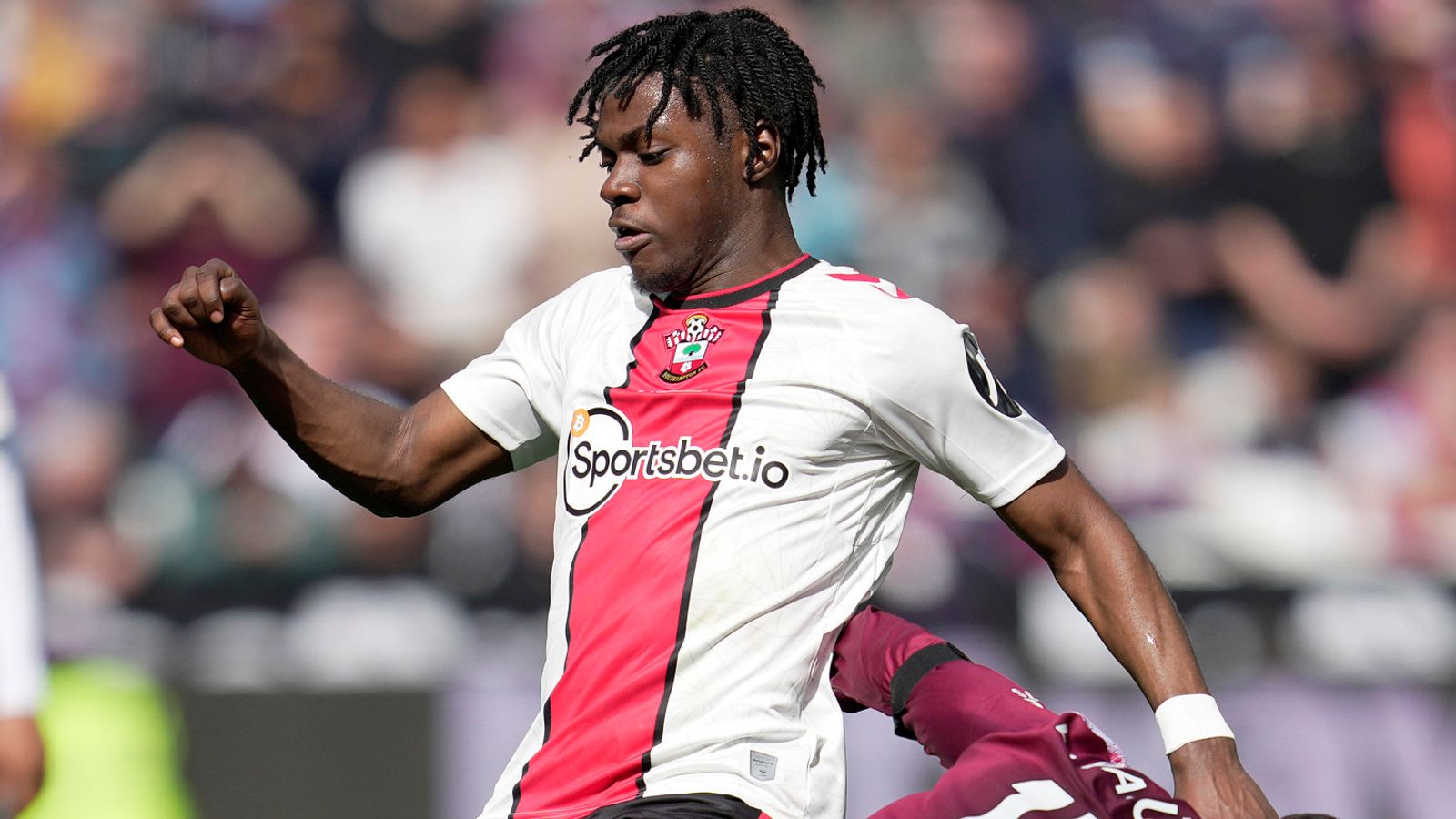 Romeo Lavia: Chelsea agree £58m deal with Southampton for Belgian midfielder | Transfer Centre News