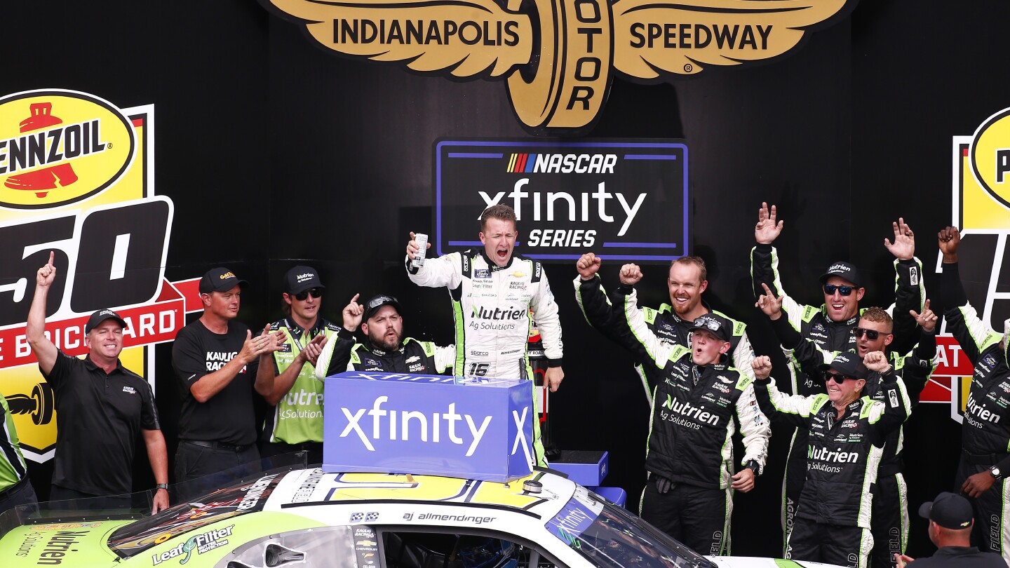 Saturday Indianapolis Xfinity race: Start time, weather, TV info