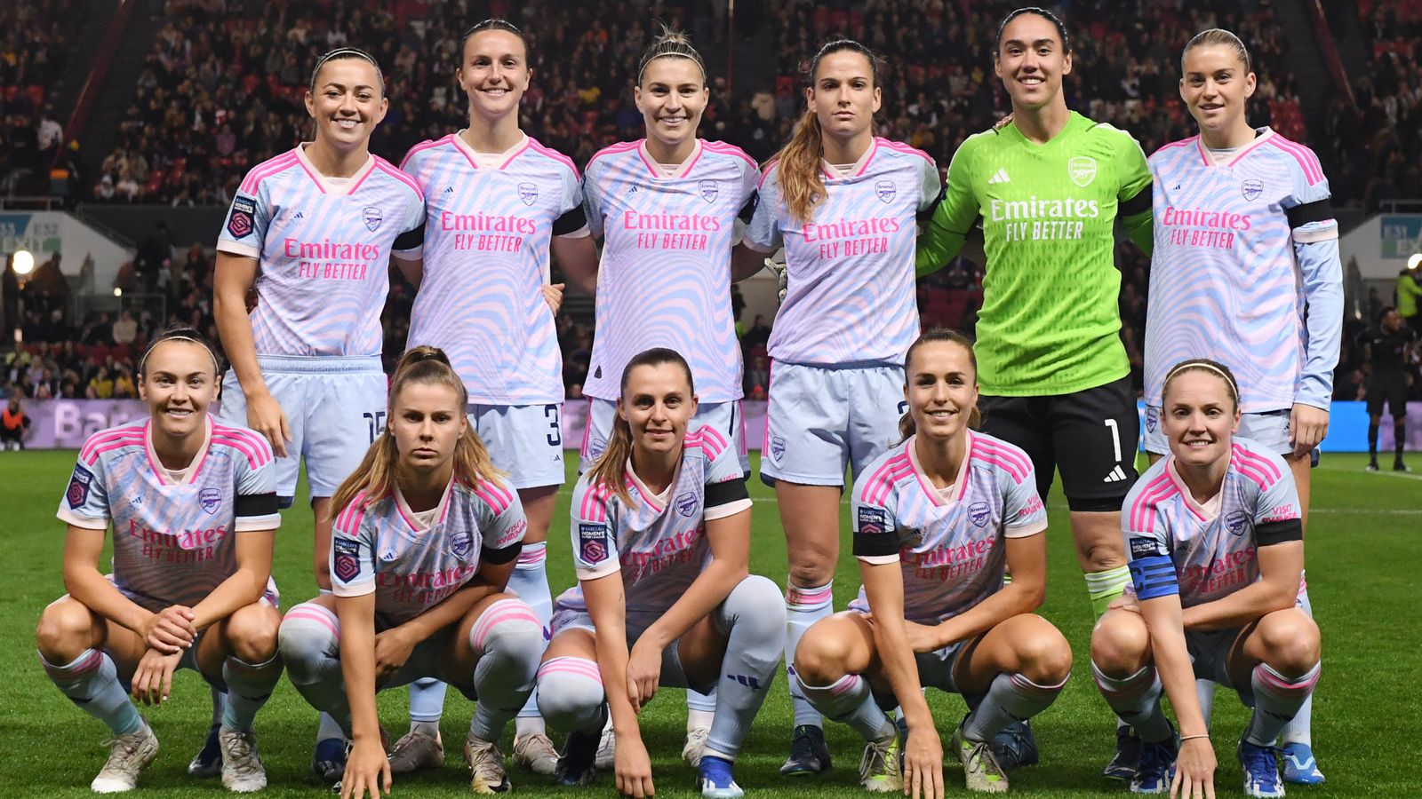 Arsenal Women acknowledge lack of diversity in team photo | Football News