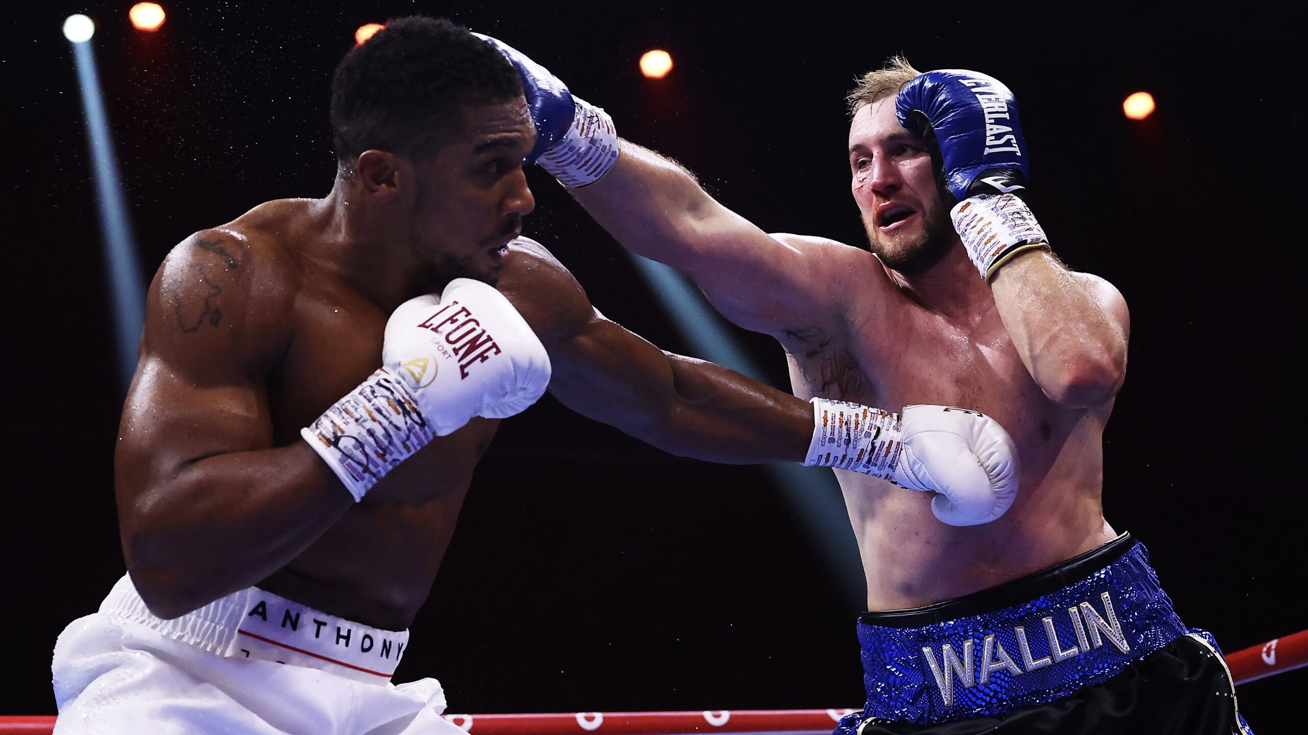 BN Fight Facts: Punch-perfect Anthony Joshua stops Otto Wallin