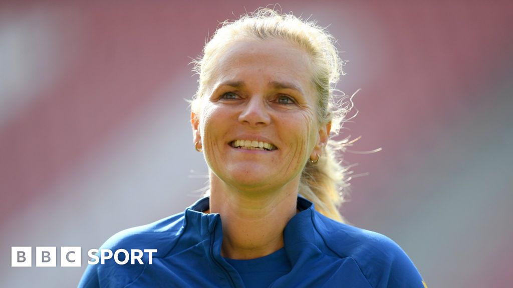 England manager Sarina Wiegman extends deal until 2027