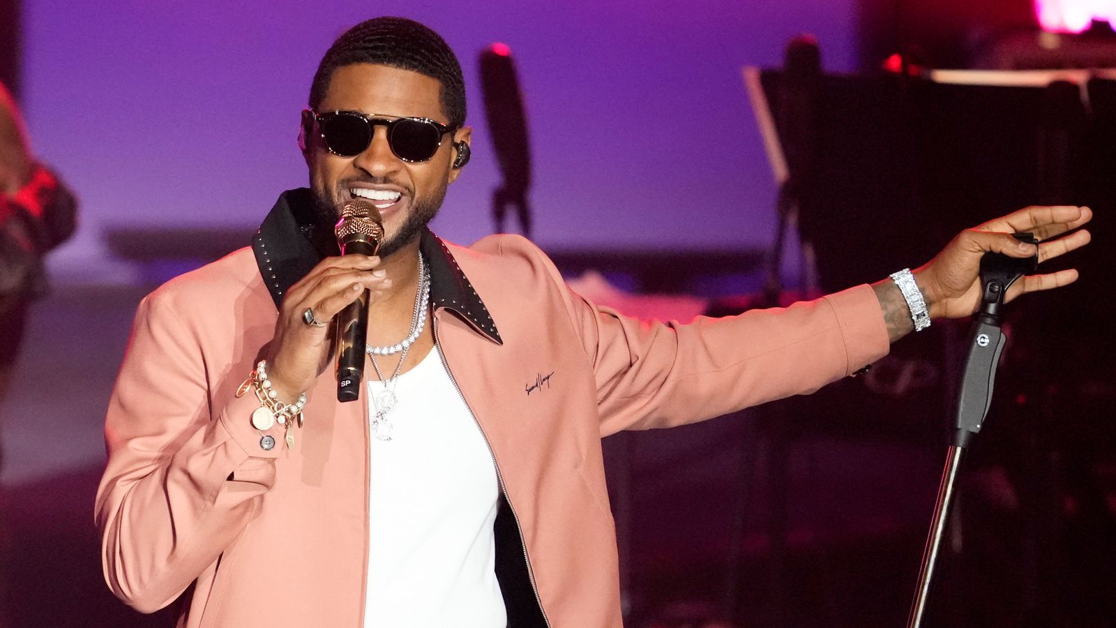 Super Bowl LVIII half-time show: Usher to headline in Las Vegas but can we expect any special guests? | NFL News