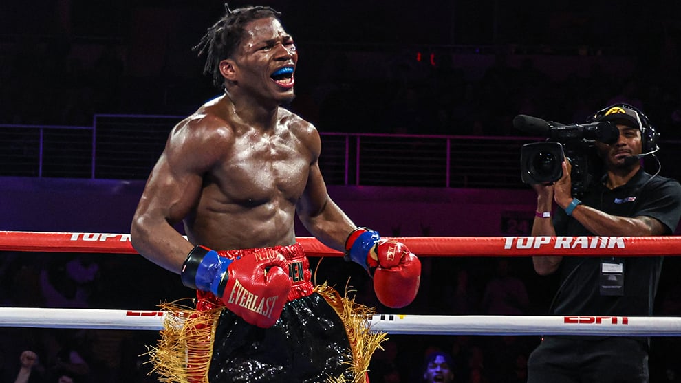 BN Fight Facts: Raymond Ford produces dramatic finish to stop Otabek Kholmatov