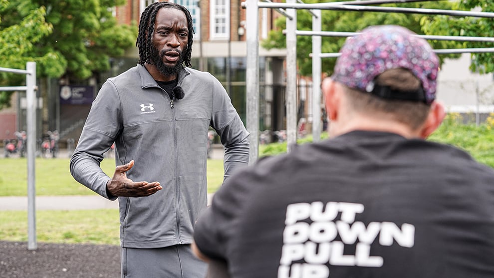 "Put the knives down" - Denzel Bentley teams up with anti-knife crime charity Steel Warriors